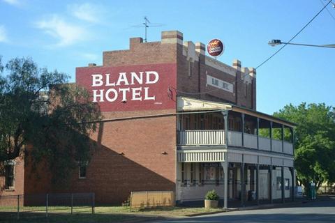 Bland
