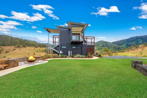 Bindera Container House