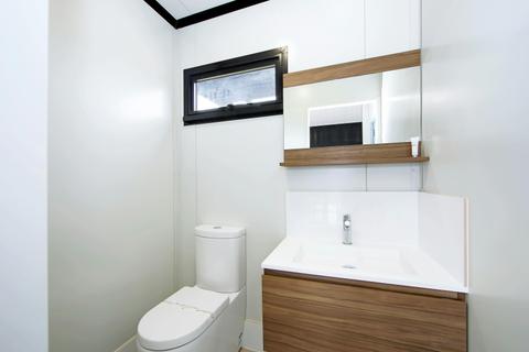 Bindera Container House