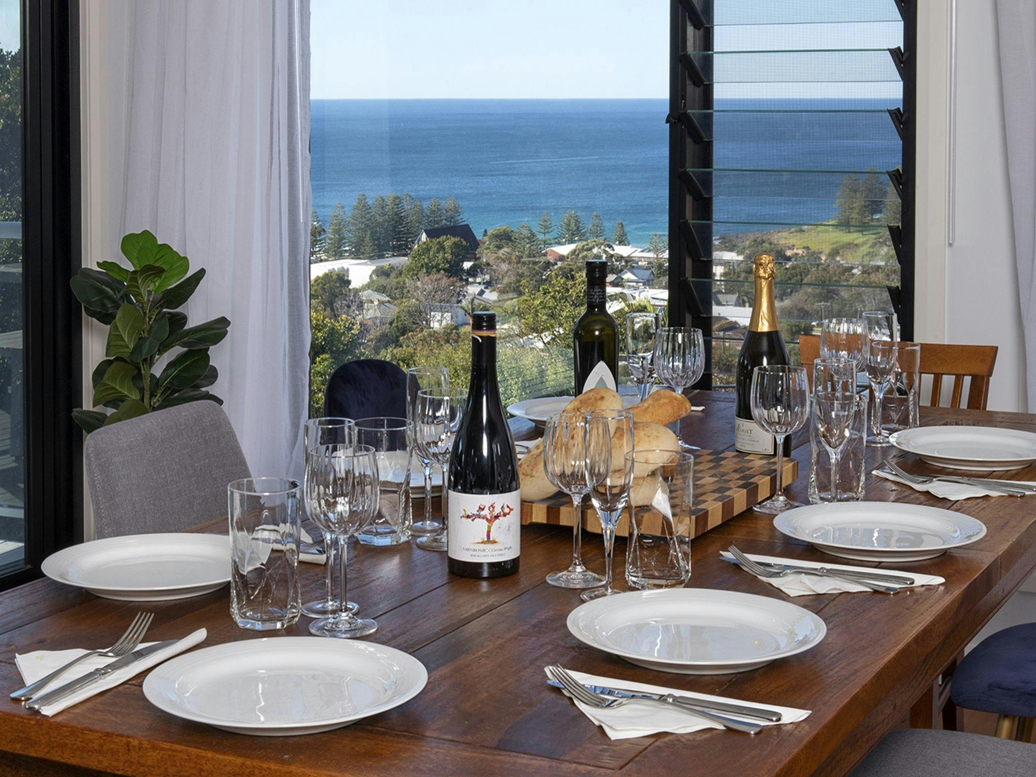 Blue Horizons on Belvedere