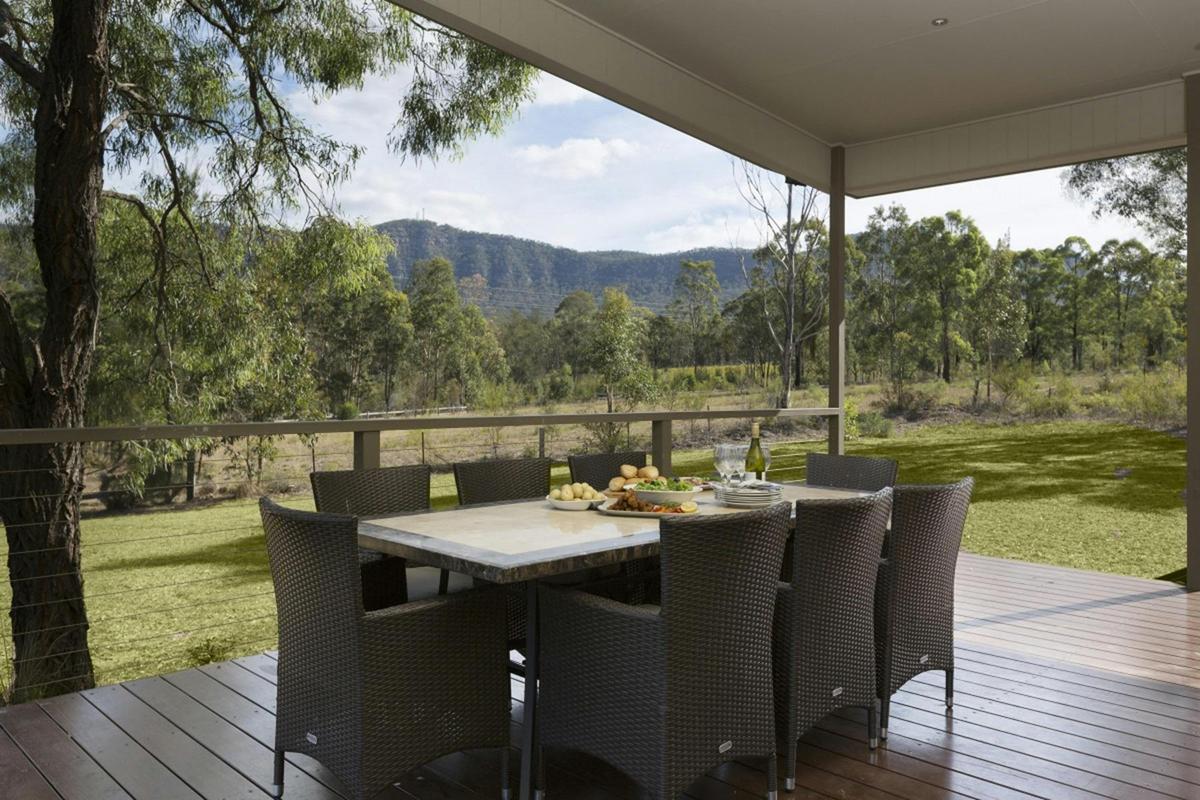 Blue Cliff Country Retreat