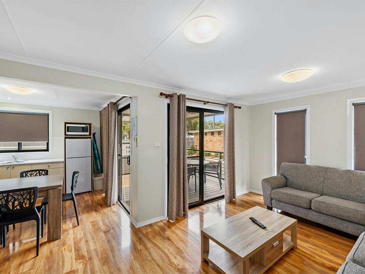 2 Bedroom Deluxe Cabin