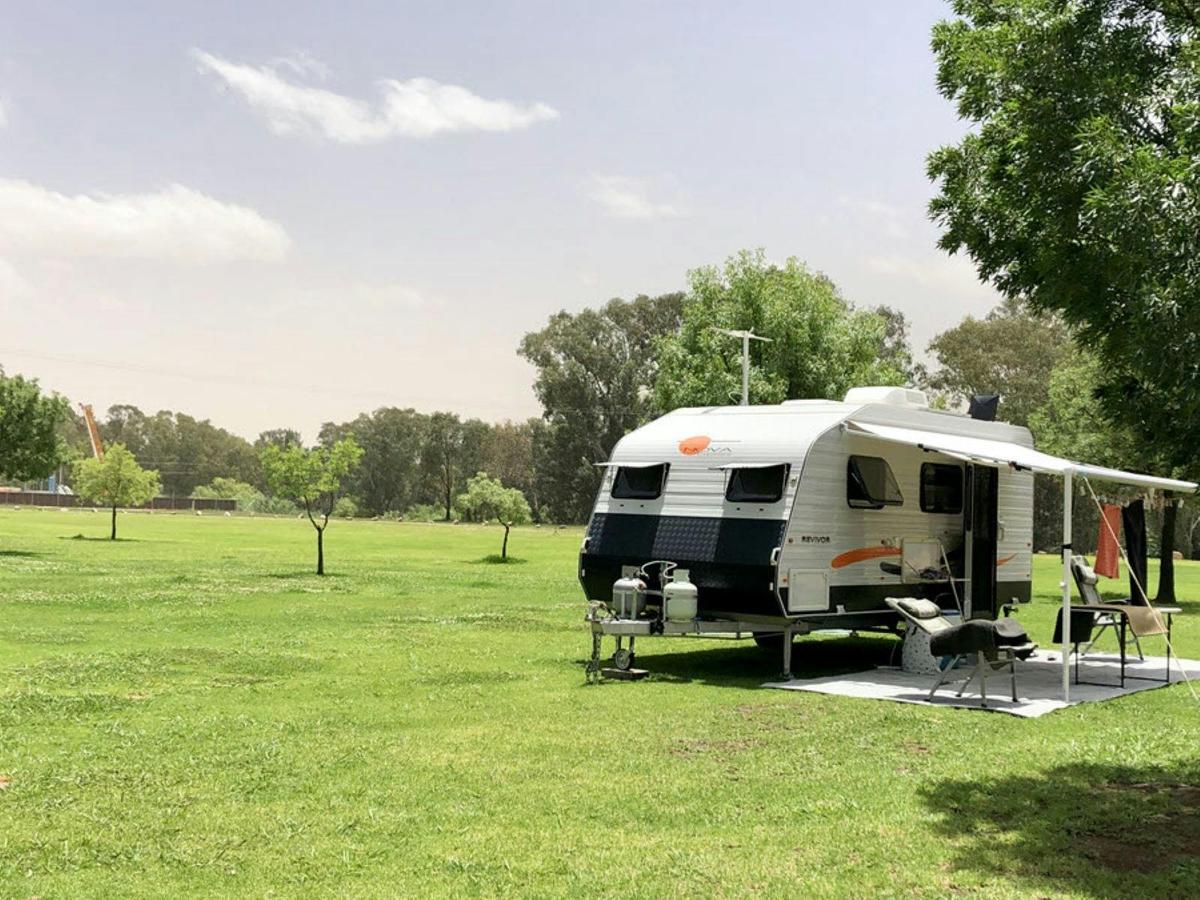 Drive Through Grass Site