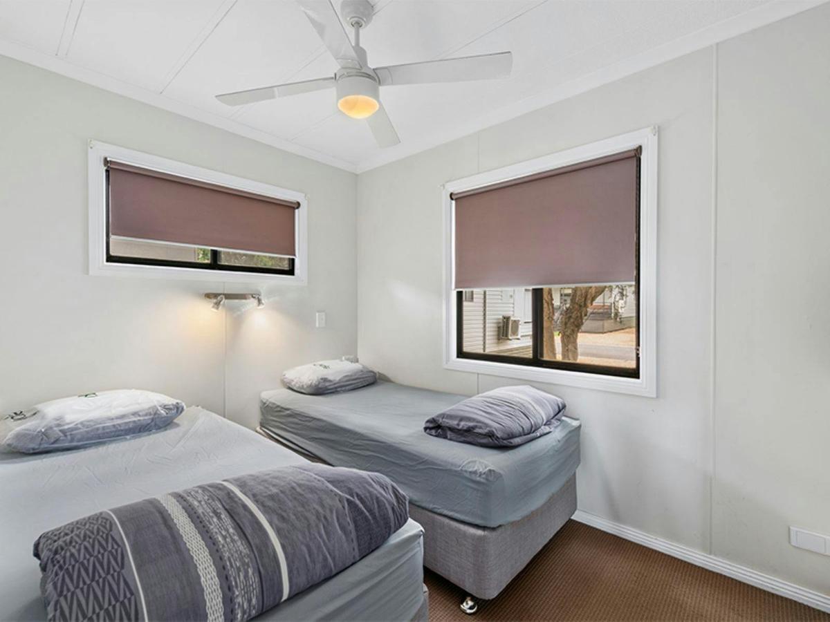 2 Bedroom Deluxe Cabin