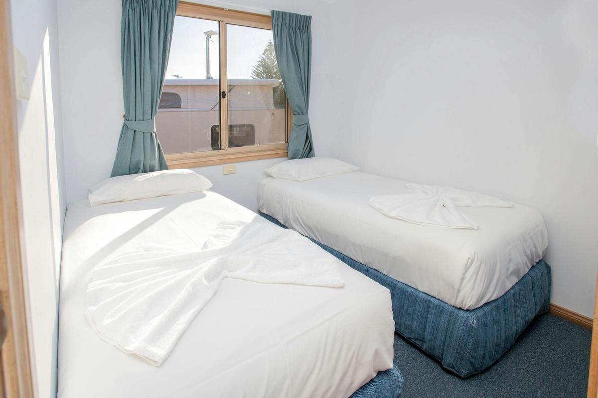 Superior Ocean Spa Second Bedroom