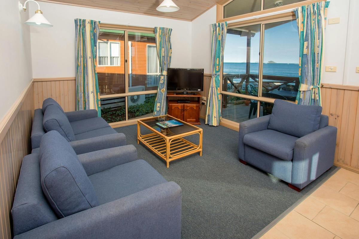 Superior Ocean Spa Living