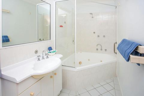 Waterfront Spa Two Bedroom Bathroom