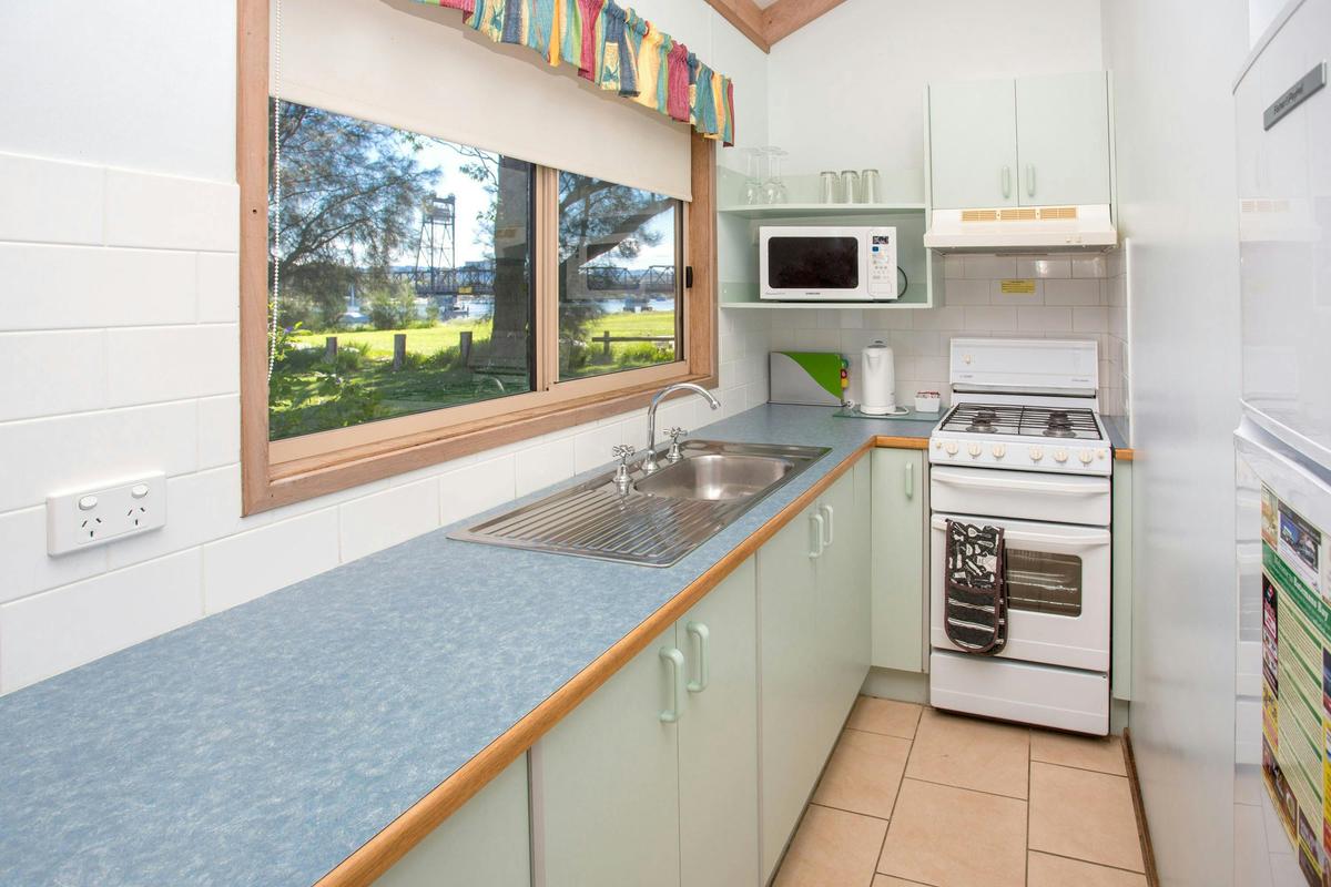 Waterfront Spa Two Bedroom Kitchen