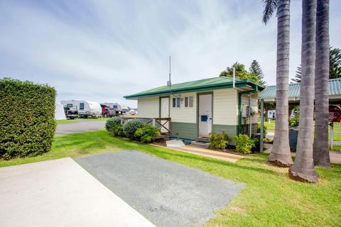 Caravan Ensuite Sites Exterior