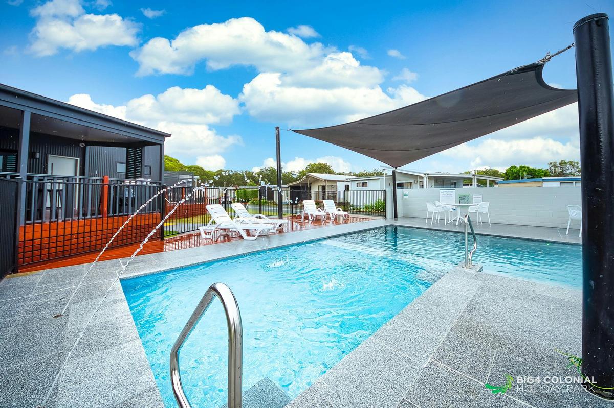 Pool, wader and spa