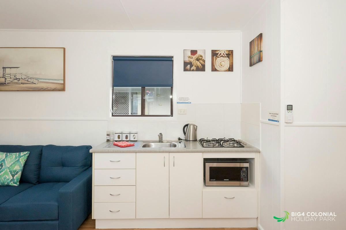 Studio - Kitchenette