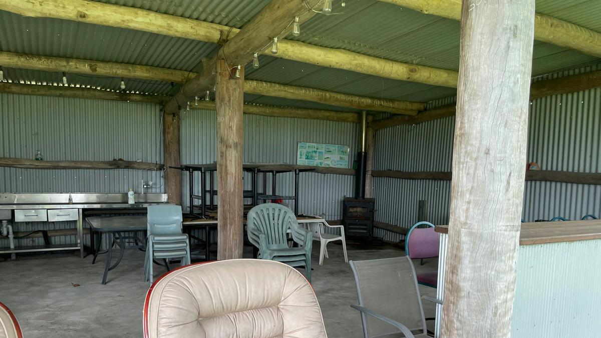Camp on Hunter (Elderslie)