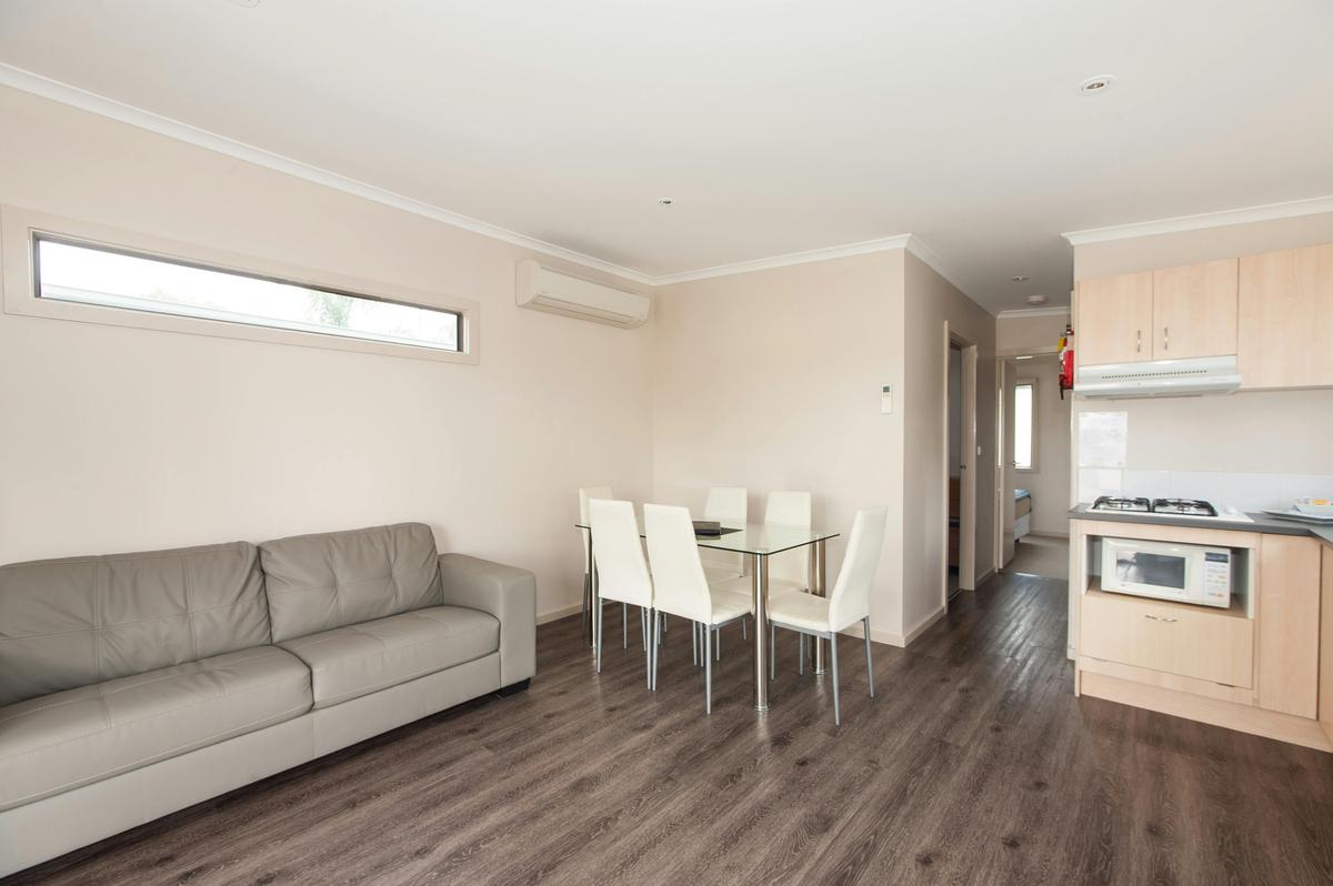 Family Deluxe- two bedroom/ four berth