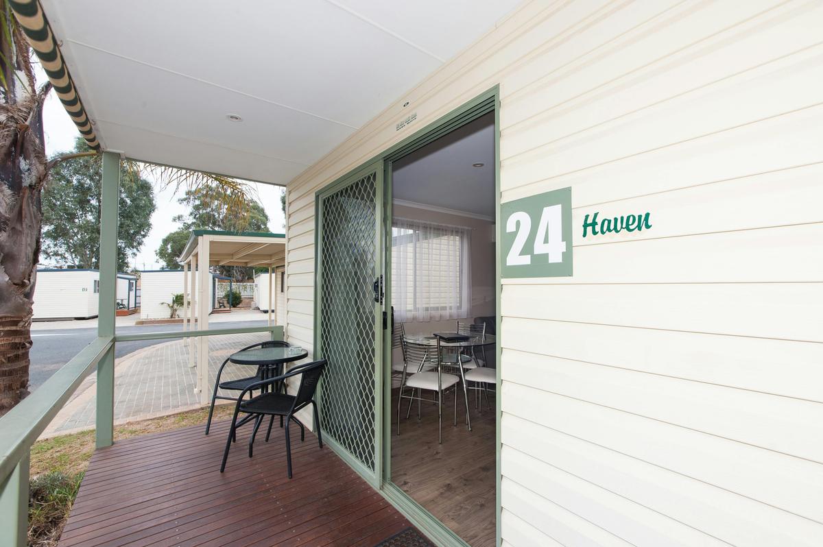 Haven Deluxe Cabin- two bedroom/ five berth