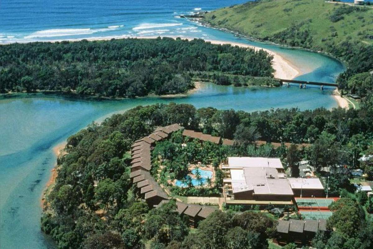 Boambee Bay Resort