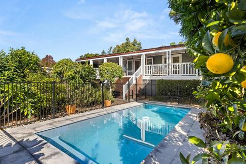 Brae View House