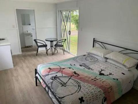 Blue Sapphire Motor Village