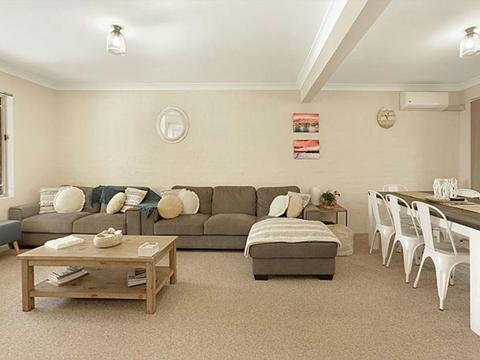 Burrill By The Beach