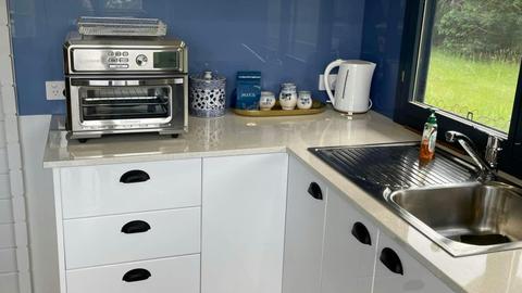 Birdsong Cabin, Pottsville