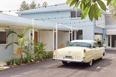 Blue Water Motel