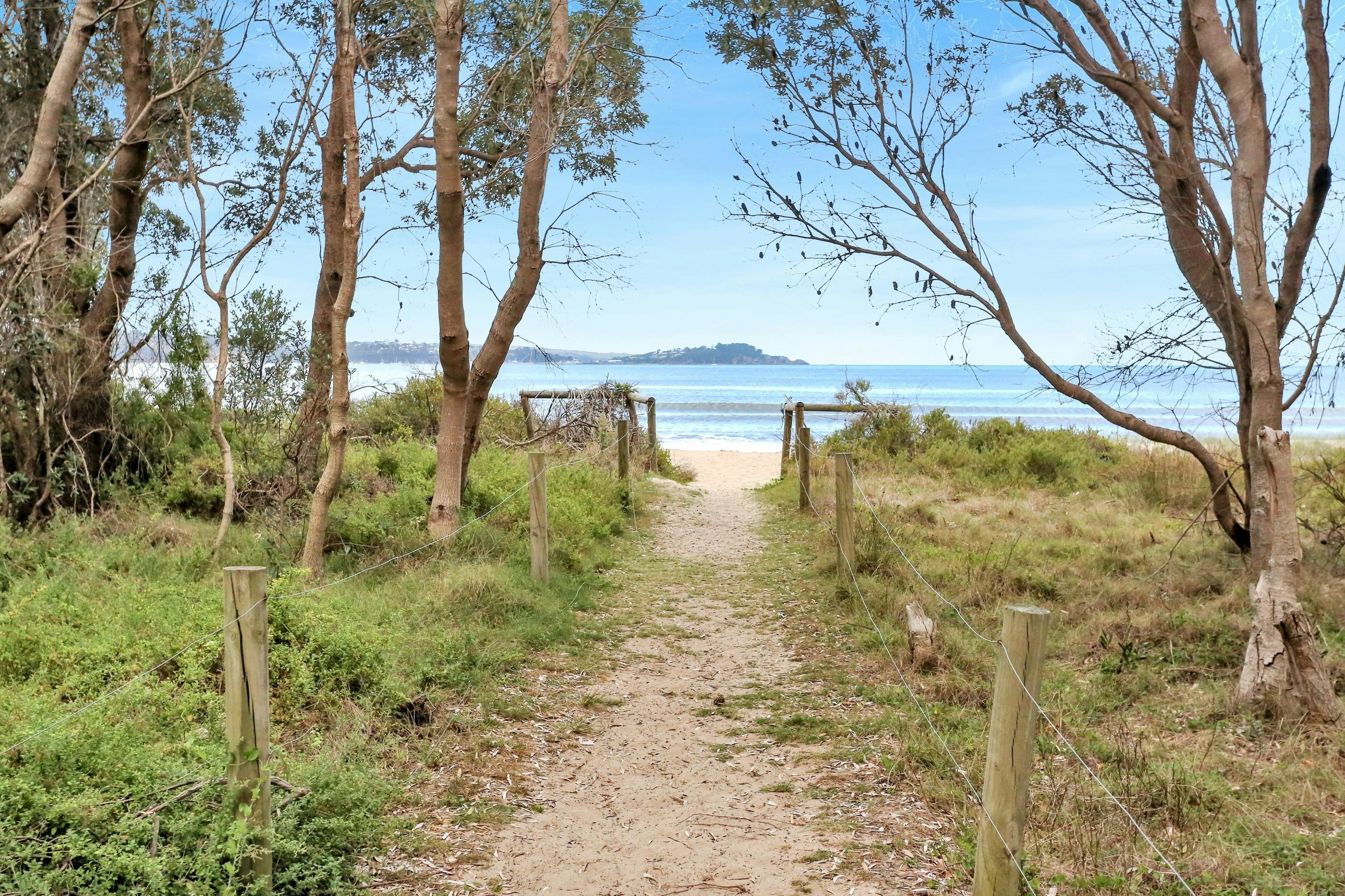 Access to Boydtown Beach