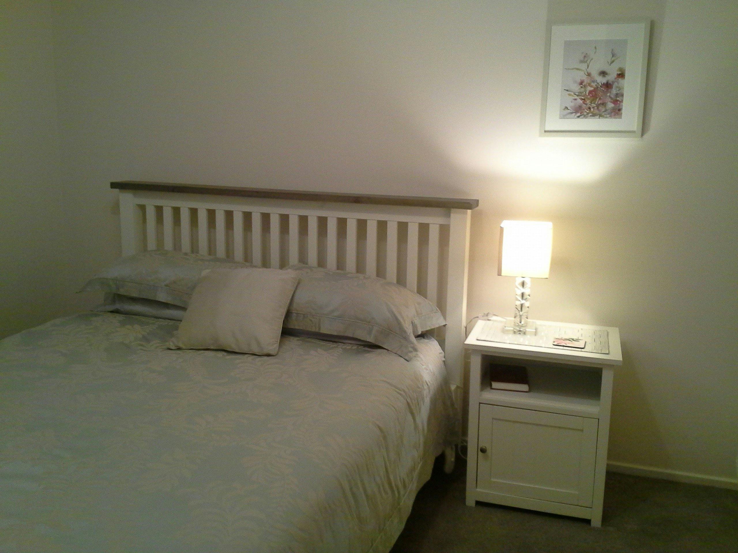 Queen bed