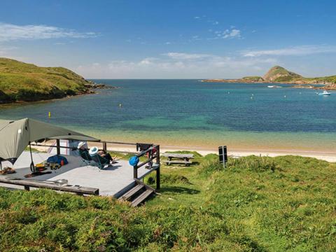 Broughton Island campground