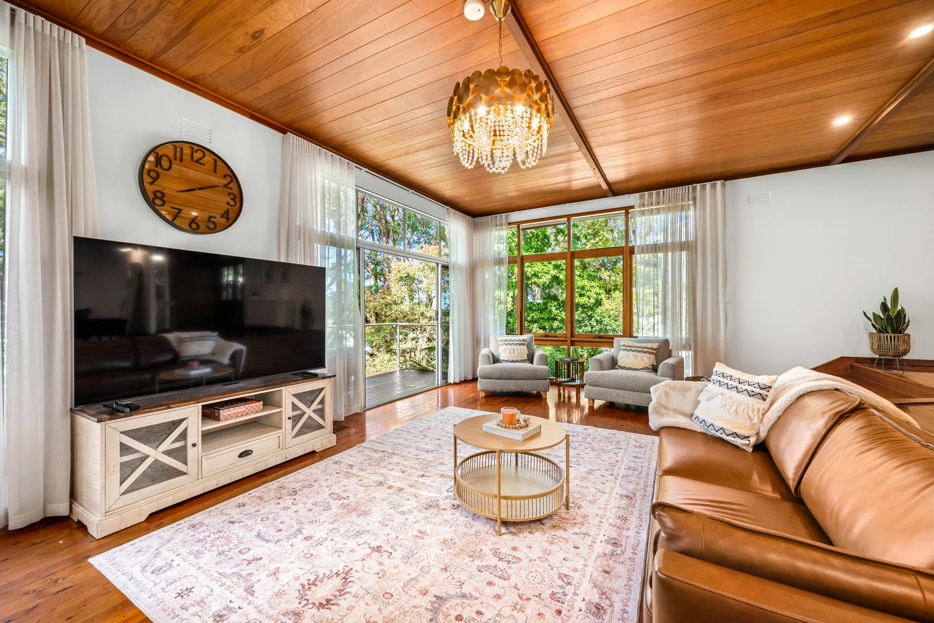 Bower House The FAM Newcastle Airbnb management lake macquarie newy