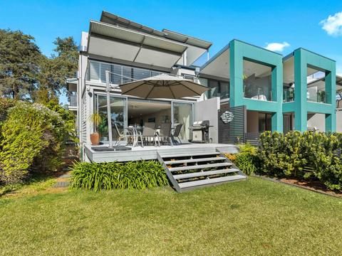 Bowie’s Beach House
