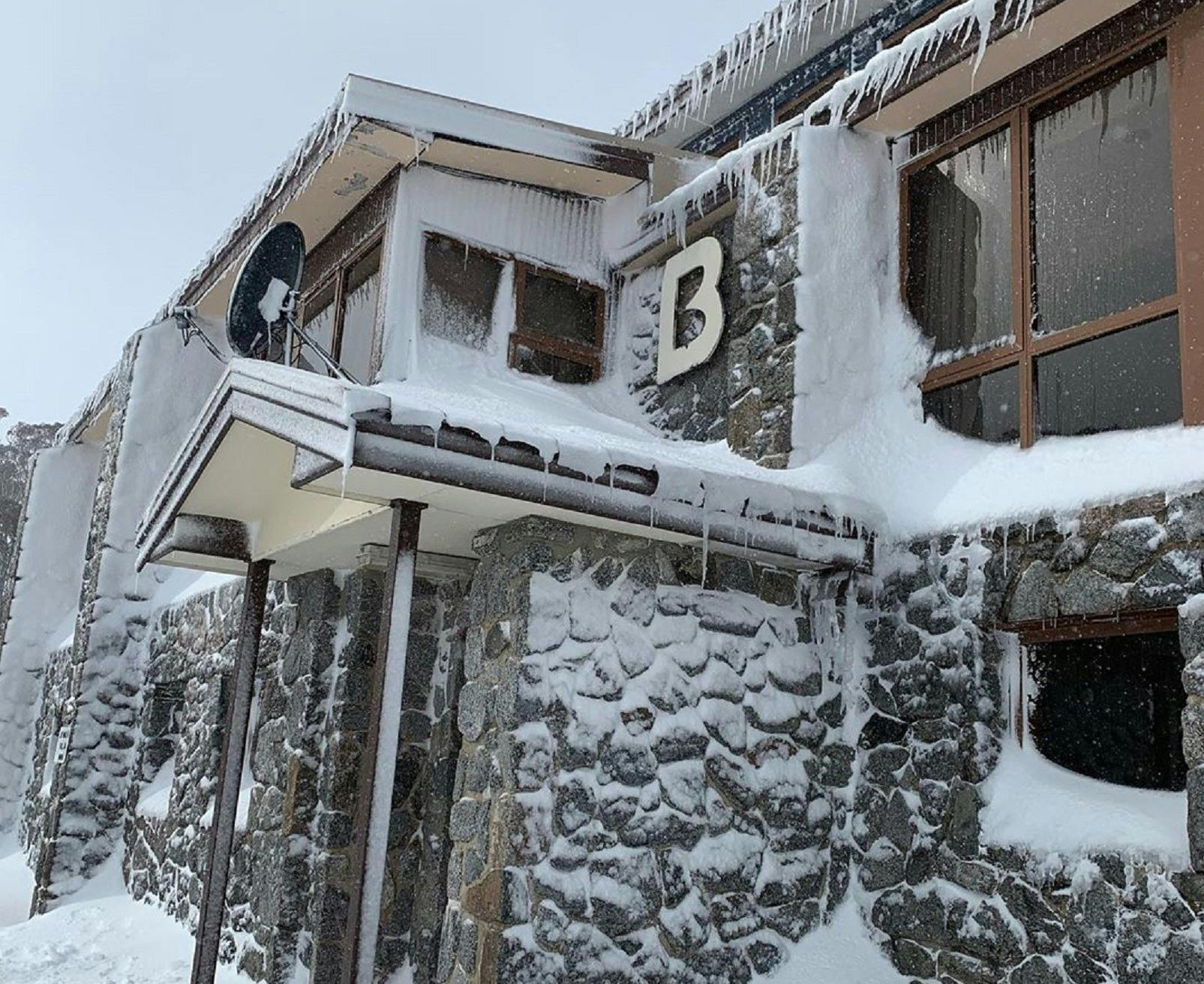 Boonoona Ski Lodge exterior