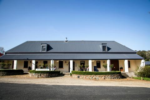 Brigham House - Tooma