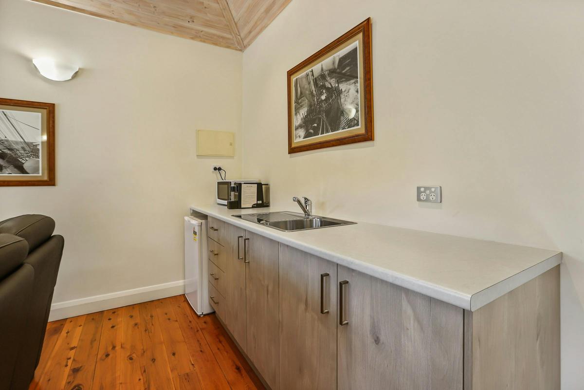 Kitchenette
