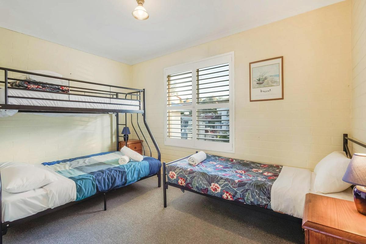 Blue Waters Apartment