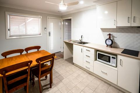 Bond Apartment