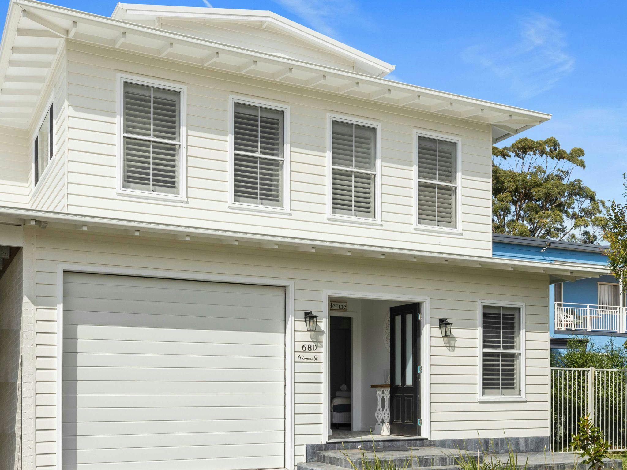 By the Bay on Duncan