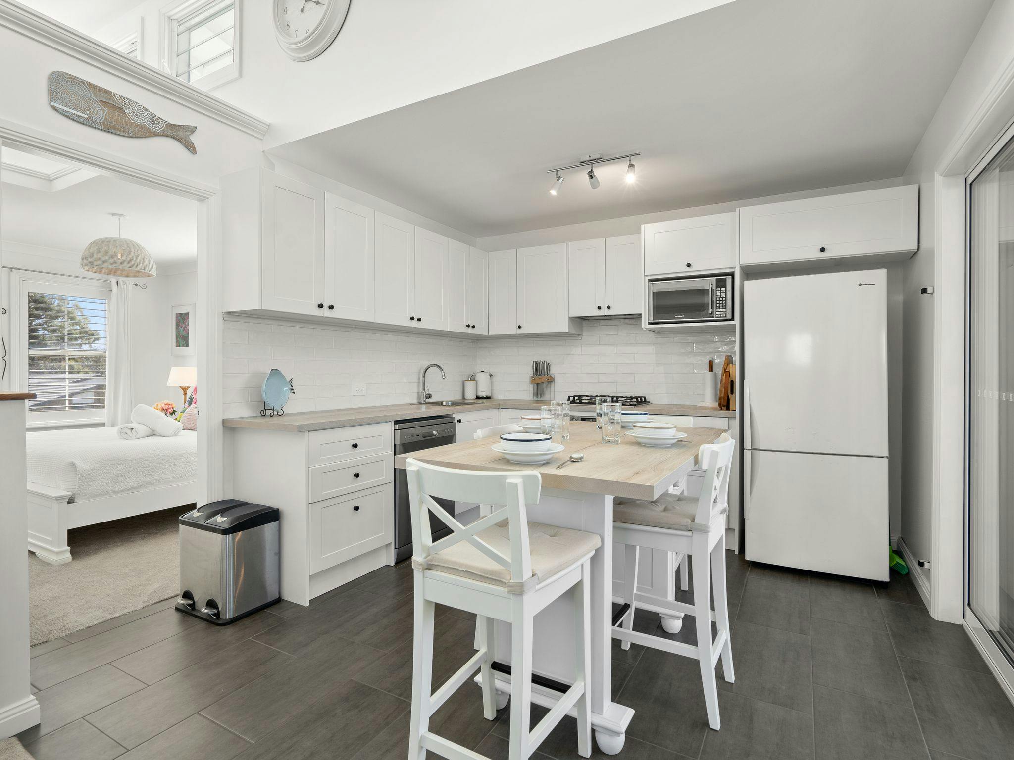 By the Bay on Duncan