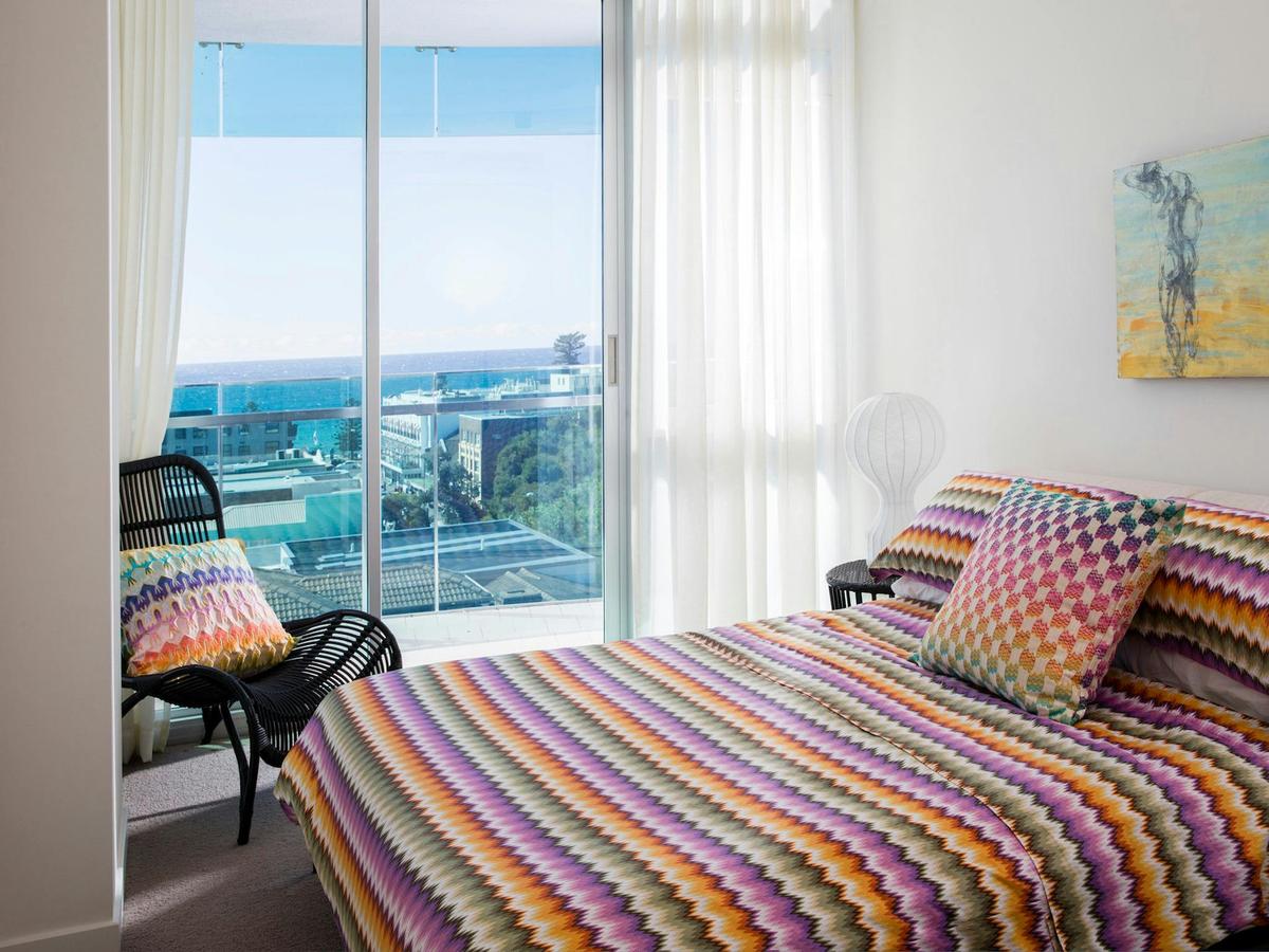 Stunning and colorful bedroom with a view
