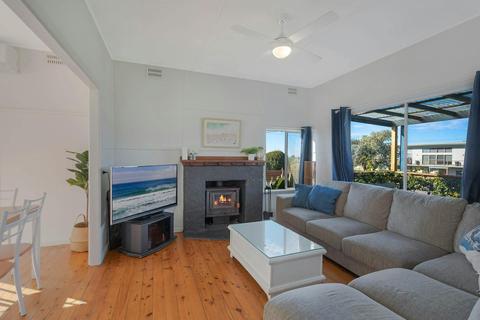 Bungo Beach House