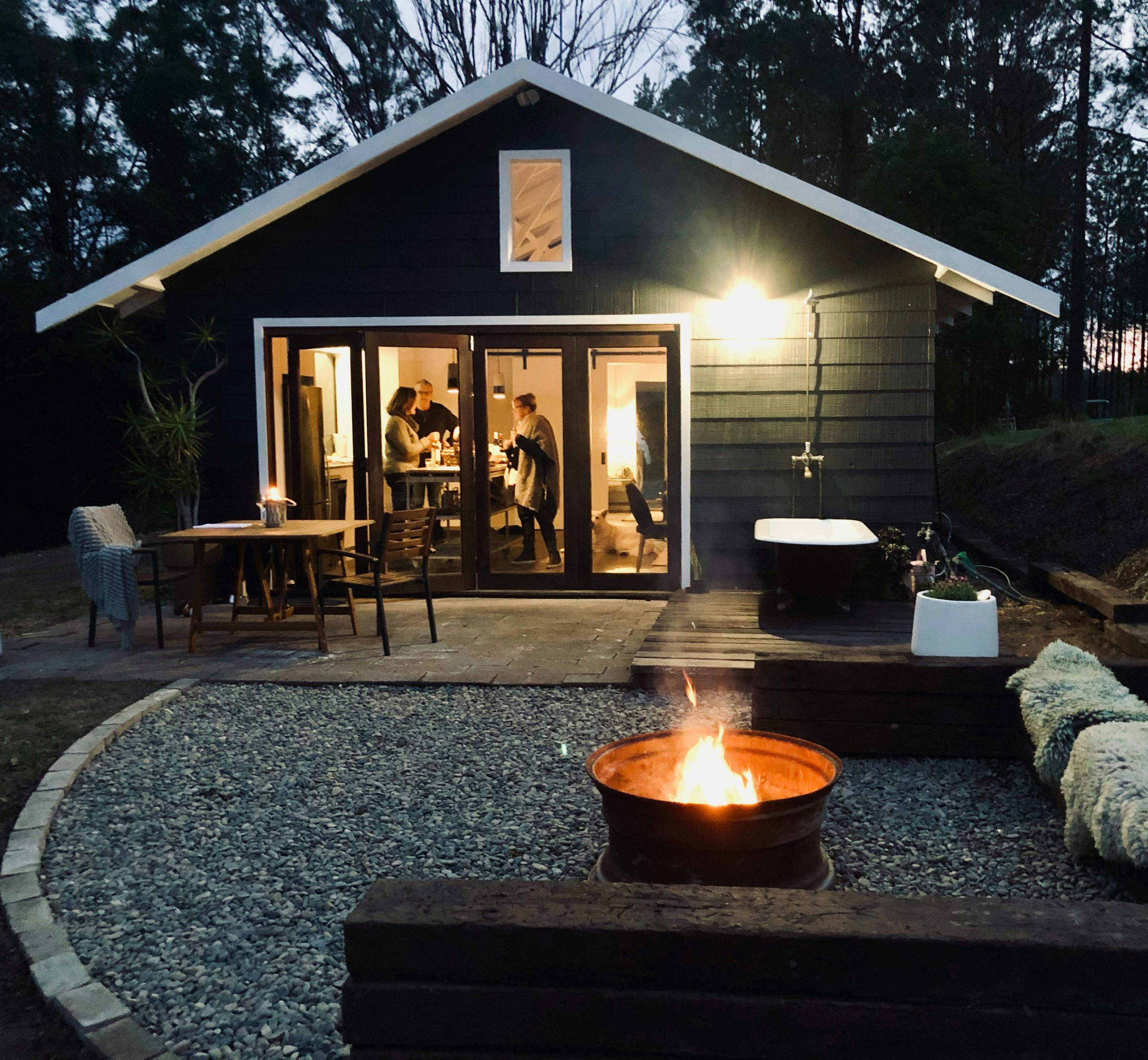 Braelee Bower's outdoor firepit & bathtub