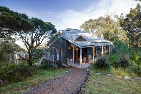Arcadia Wilderness Retreat - Entrance