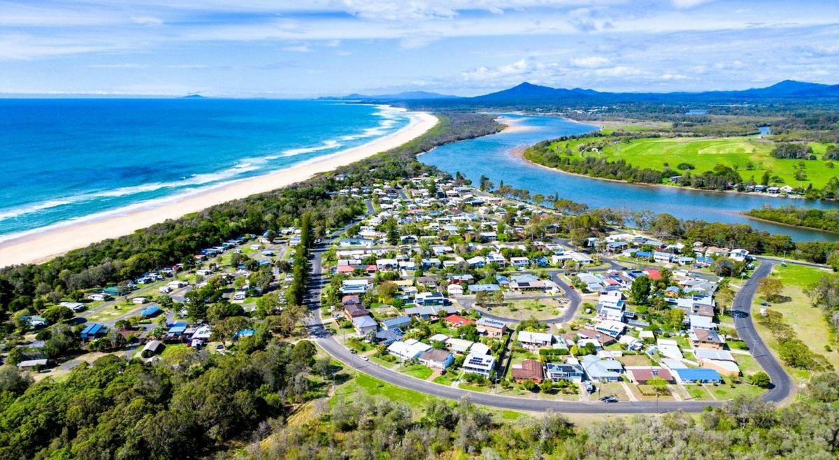 Mylestom Village