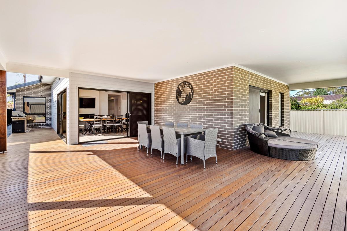 Outdoor Lounge