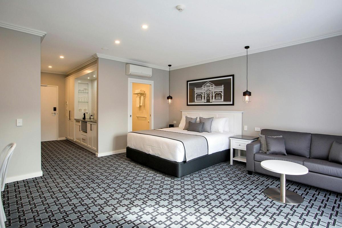 Executive King Suite