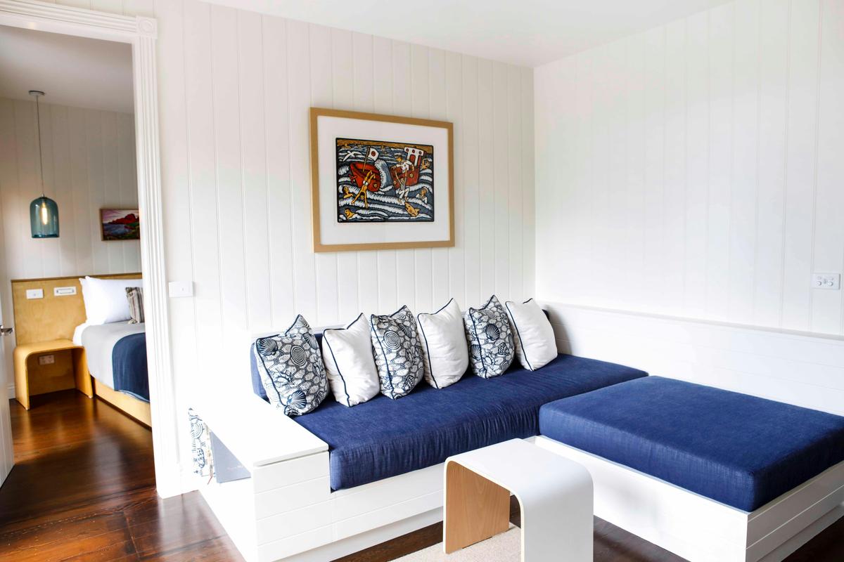 Catalina Suite Lounge