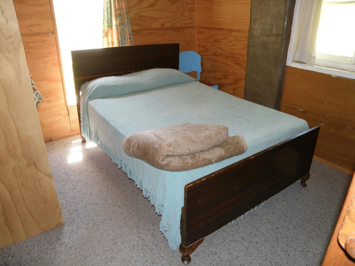 Mt Royal Bunkhouse double bed in separate room