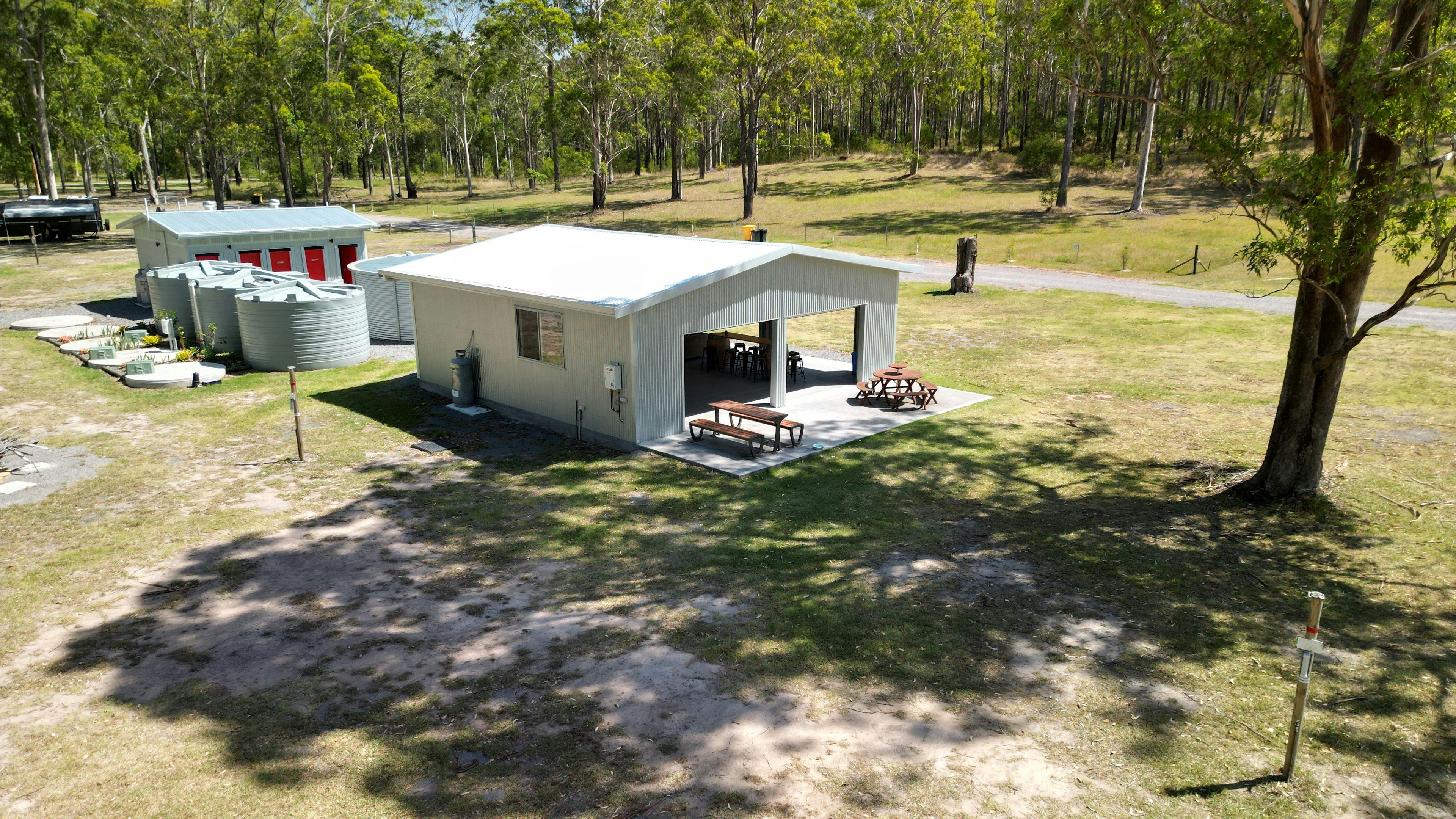 Bucketts Way Camp n Stay