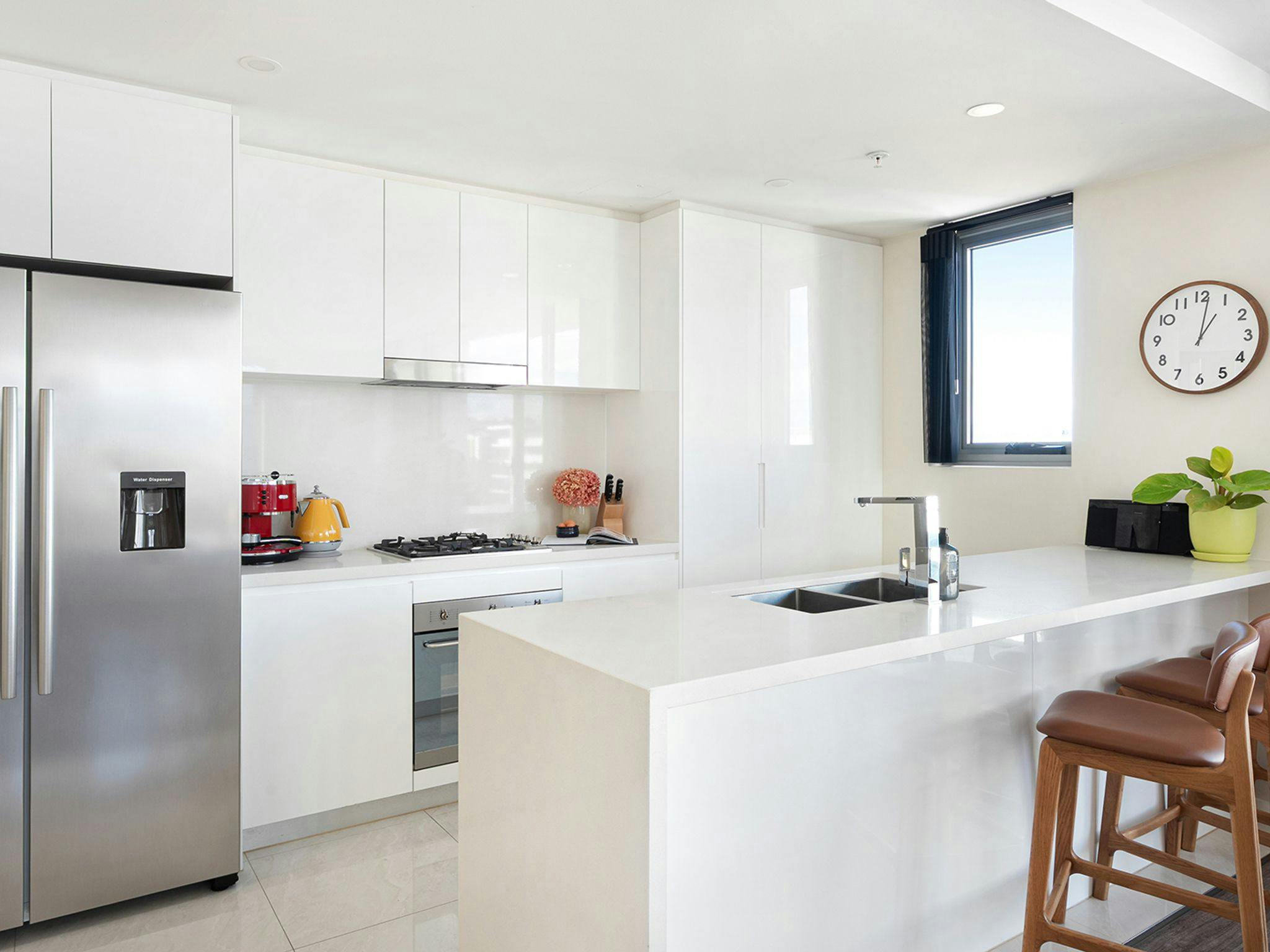 Burelli Beauty | Open plan chef's kitchen