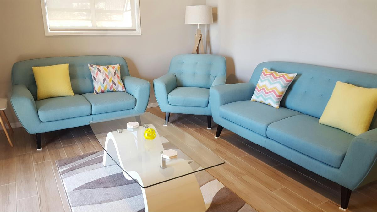 Riverview Cottage - lounge