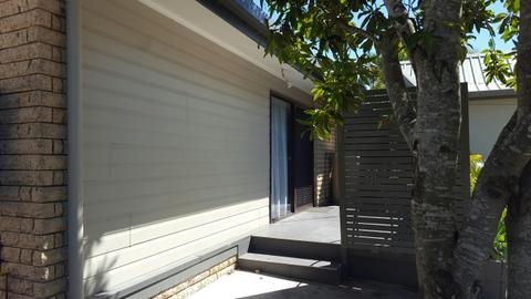 Front landing