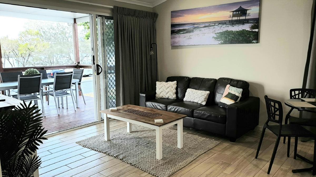 Riverview Cabin - Lounge